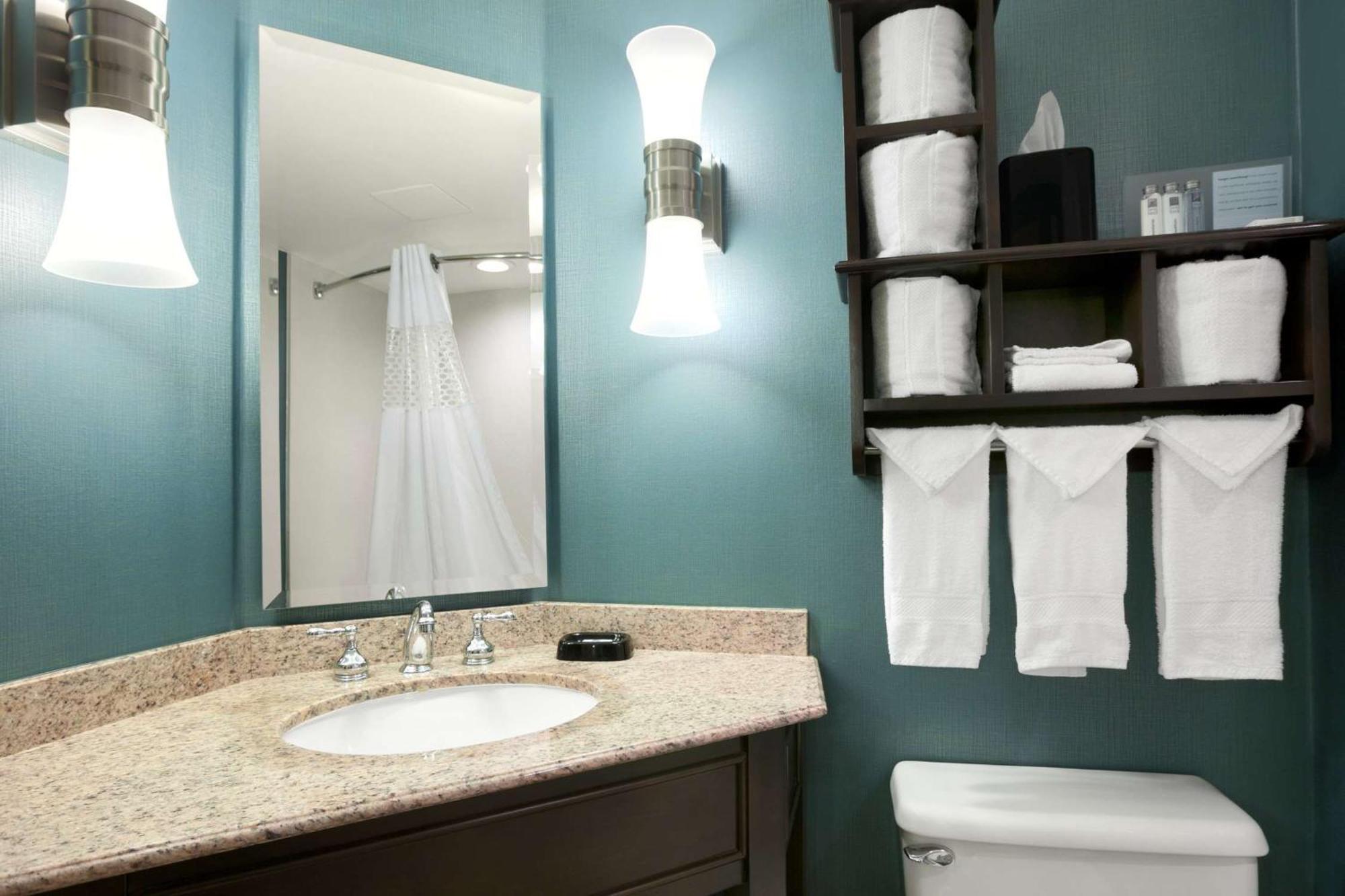 Hampton Inn Chicago-Midway Airport Bedford Park Экстерьер фото