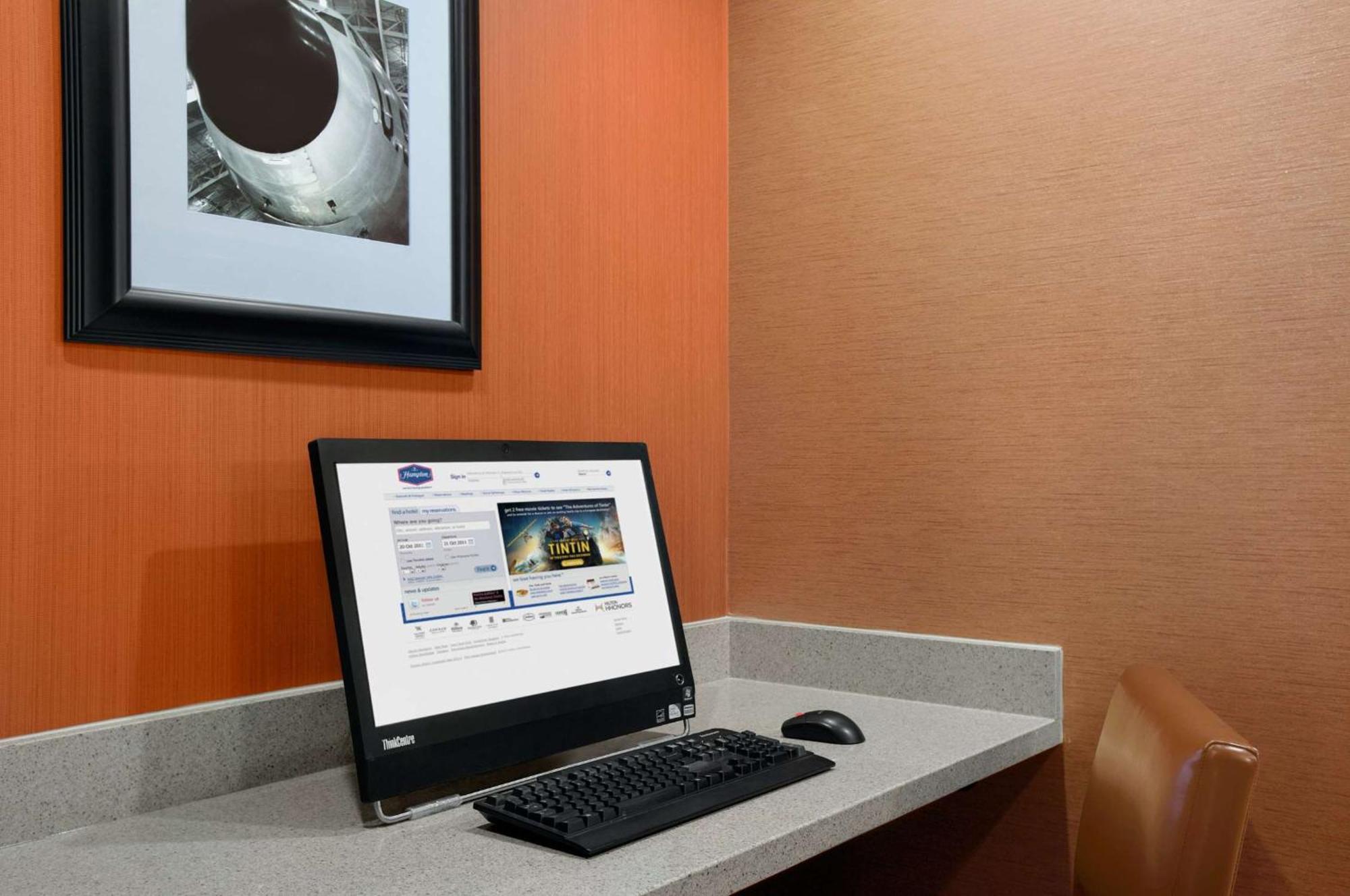Hampton Inn Chicago-Midway Airport Bedford Park Экстерьер фото