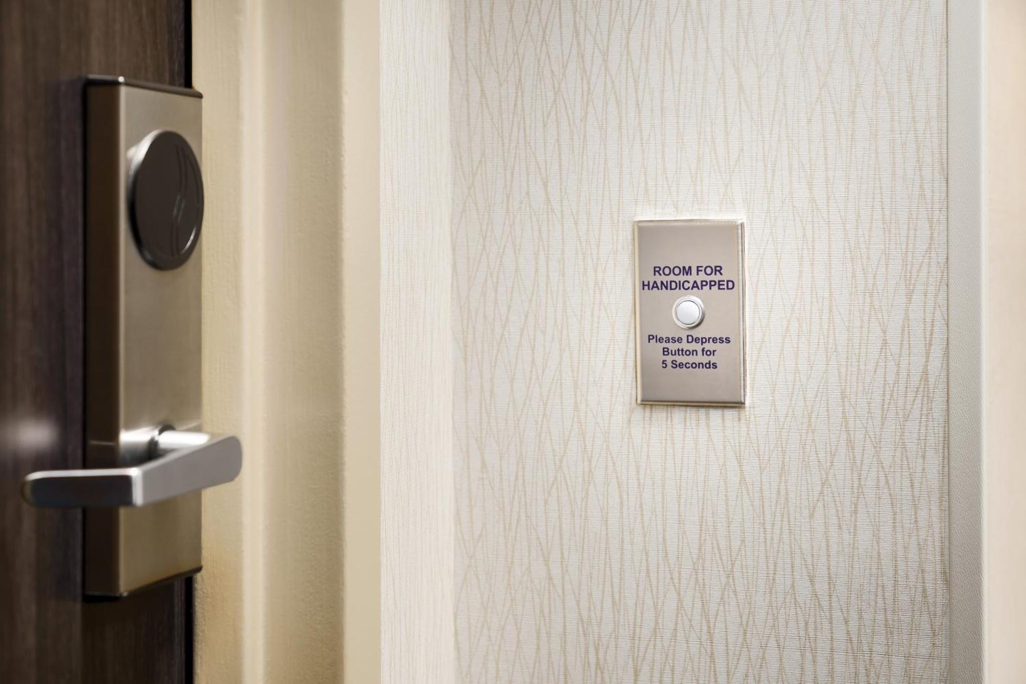 Hampton Inn Chicago-Midway Airport Bedford Park Экстерьер фото